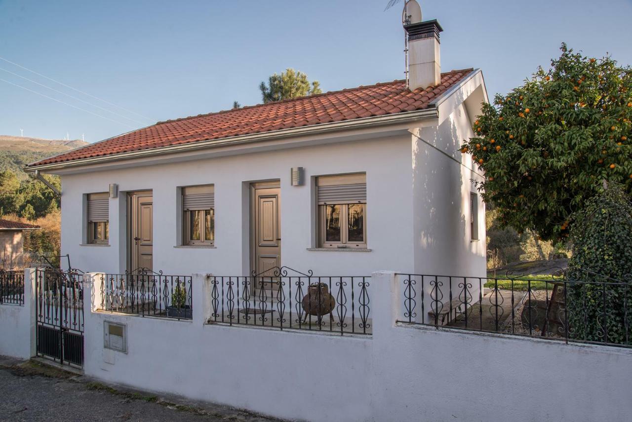 Casa Do Penedo Villa Tangil Ngoại thất bức ảnh